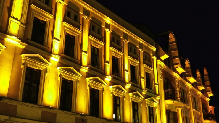 Facade Lighting Detail 1
